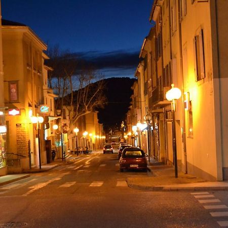 Y Here Vaison-la-Romaine Zewnętrze zdjęcie