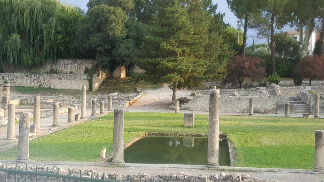 Y Here Vaison-la-Romaine Zewnętrze zdjęcie