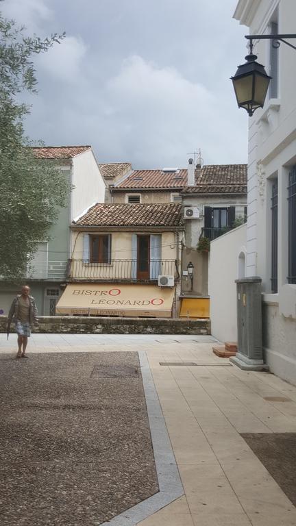 Y Here Vaison-la-Romaine Zewnętrze zdjęcie